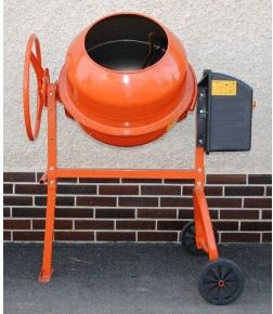 Betonkeverő 165L